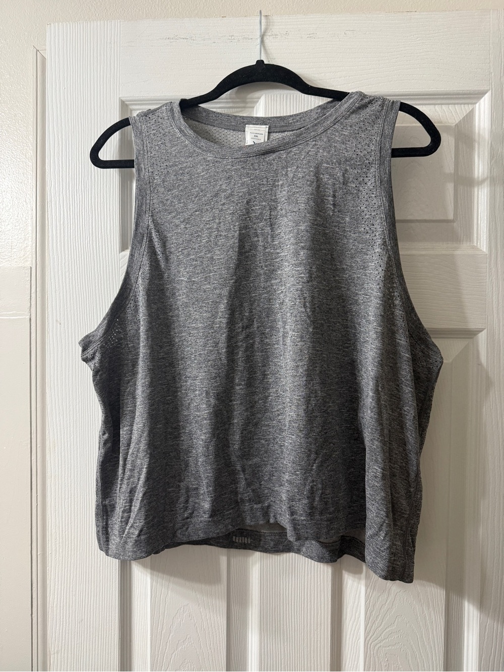 Women's Gray Sleeveless Performance Tank Top
